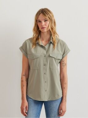 Eddie Bauer Sage Women's Departure Short Sleeve Button-Down Shirt - Size XL